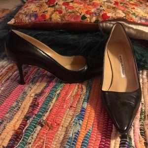 Vintage Manoli Blahnik long toe pumps